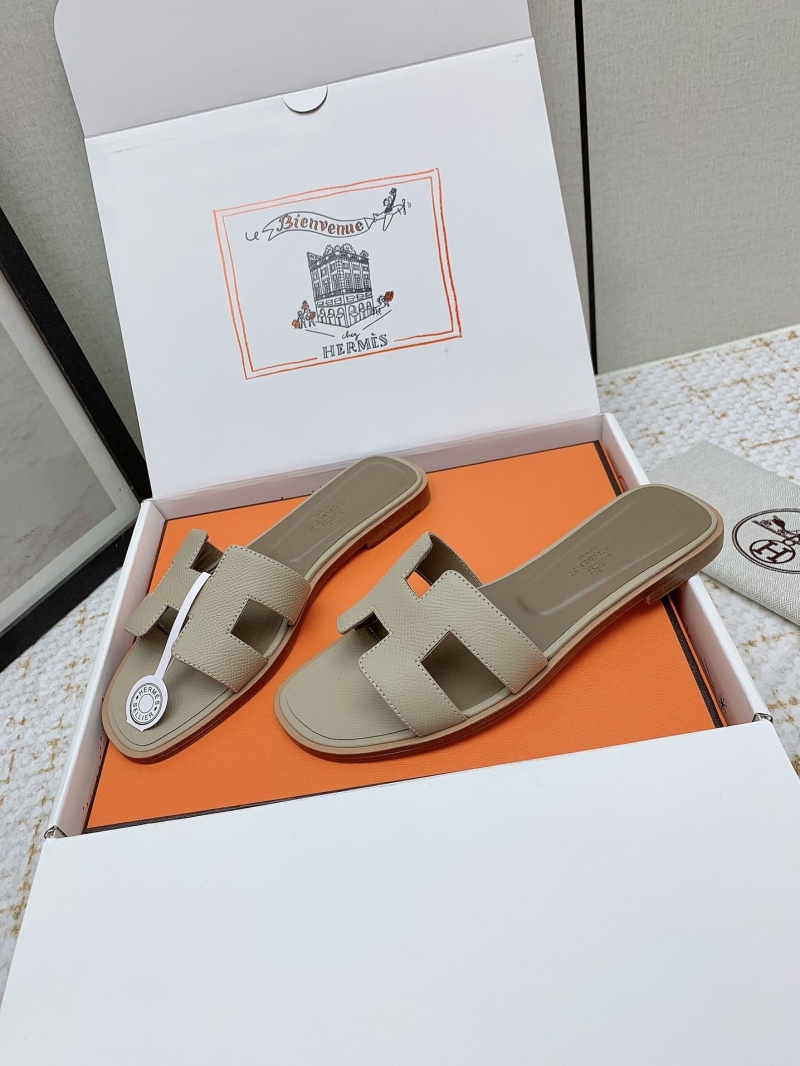 H**me5 slippers